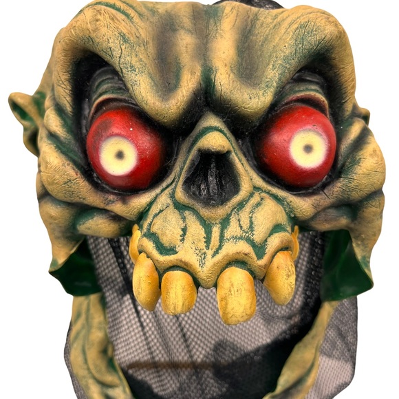 Vtg Paper Magic Group Big Mouth Zombie Beast Monster Halloween Cosplay HoodMask - Picture 2 of 7